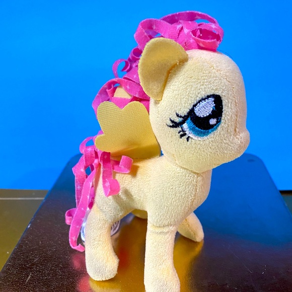 MY LITTLE PONY 2016 FLUTTERSHY FRIENDSHIP IS MAGIC PONY PLUSH PINK/STAR HAIR - Picture 7 of 14